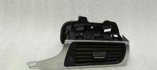 Mercedes-Benz E AMG W211 Dashboard air vent grill cover trim 4G2820902