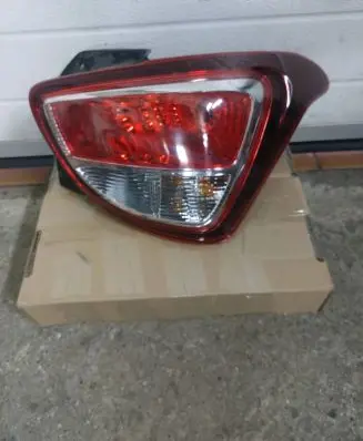 Hyundai i10 Rear/tail lights 92402B9100 R132B9CR 02059999900010