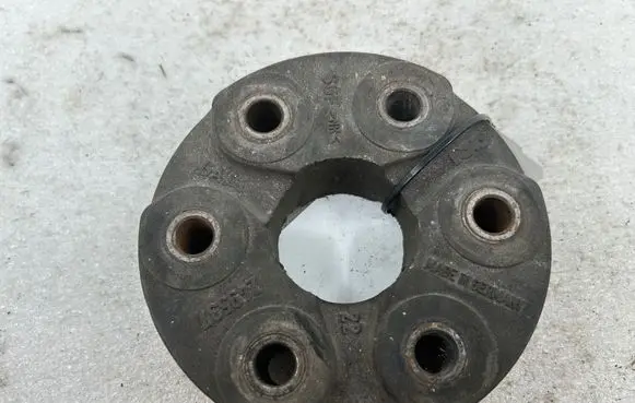 Jaguar XJ X308 Rear prop shaft donut coupling/joint 249537 SGF22 SGF