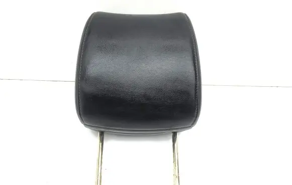 Mazda CX-7 Front seat headrest 