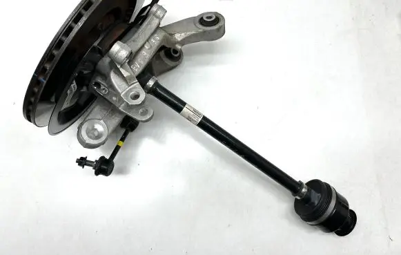 Rear wheel hub spindle/knuckle