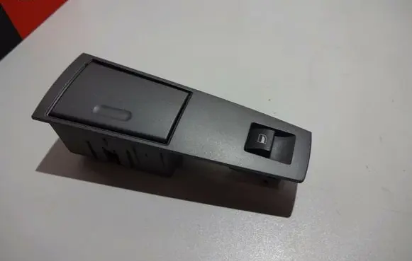 BMW 7 E65 E66 Electric window control switch 7024489