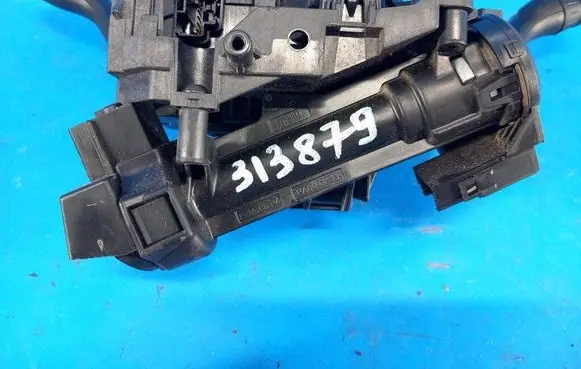 Ford Focus Steering wheel lock GM5T15607AB