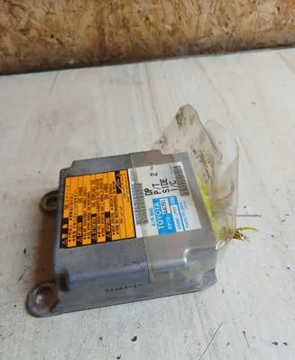 Toyota Avensis Verso Airbag control unit/module 8917044050 F260480444 2310002460