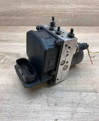 Alfa Romeo 156 ABS Pump 46557538 0265225033 265950020