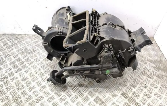 Citroen C4 I Interior heater climate box assembly housing 9657556980
