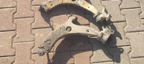Volvo S40, V40 Front control arm XXXXXXXXX