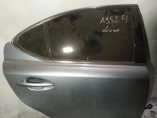 Lexus IS 220D-250-350 Rear door pilkos
