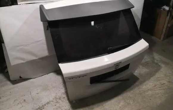 Dodge Caliber Tailgate/trunk/boot lid
