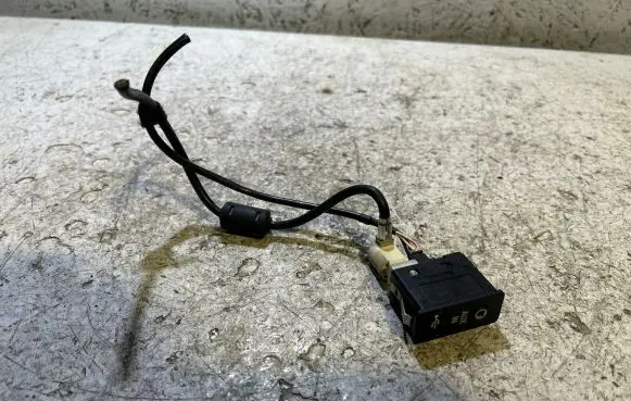 BMW 5 F10 F11 AUX in-socket connector 61319129651