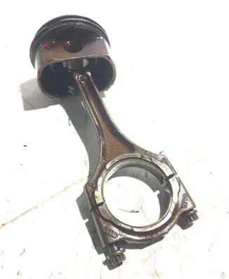 Audi A8 S8 D4 4H Piston with connecting rod 079B