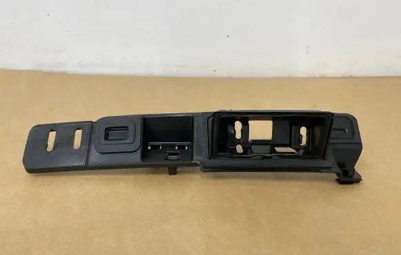 Porsche Cayenne (92A) Tailgate trunk handle 7P5827129A 7P5827129