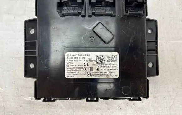 Mercedes-Benz Vito Viano W447 Central body control module A4479004425 A4479017709
