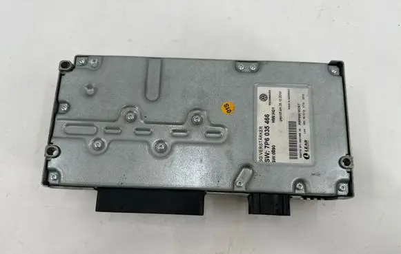 Volkswagen Touareg II Sound amplifier 7P6035466