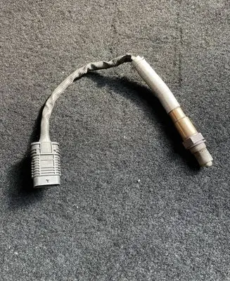 BMW 7 G11 G12 Lambda probe sensor 8644371