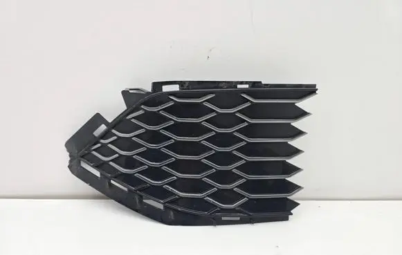 Toyota C-HR I Front bumper lower grill 53123YP260