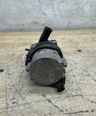 Audi A7 S7 4G Electric auxiliary coolant/water pump 8K0965567