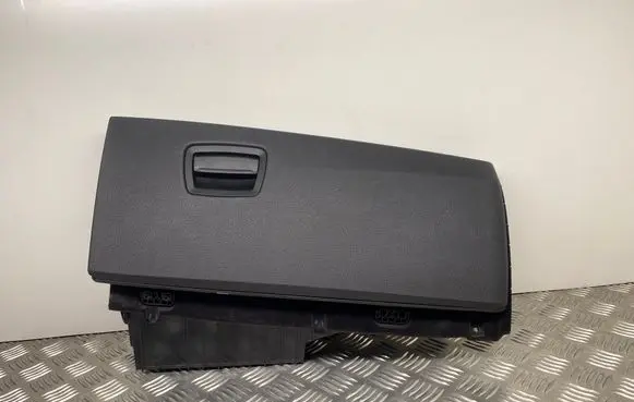 Glove box set