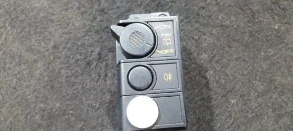 Mazda 323 Fog light switch 
