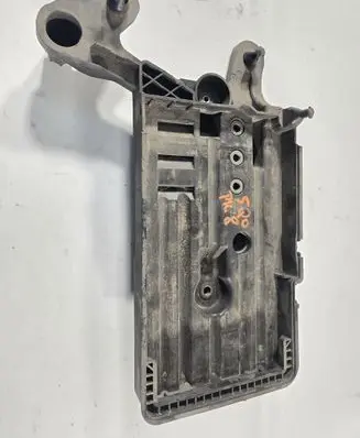 Audi A3 S3 8V Battery box tray 5Q0915321G