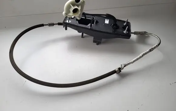 Audi A5 Gear shift cable linkage