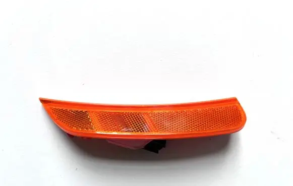 Chrysler Pacifica Front reflector 68229423AA
