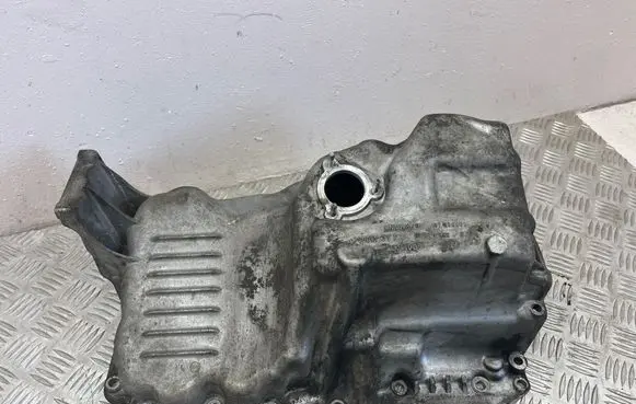 BMW 5 E60 E61 Oil sump GD01507 13992010 7803071