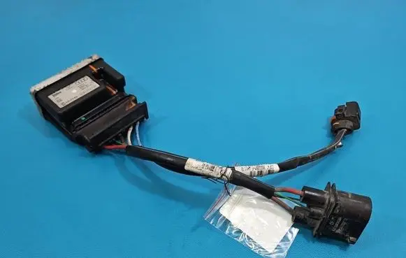 Audi A4 S4 B8 8K Coolant fan relay 989462U IMPRK1557867