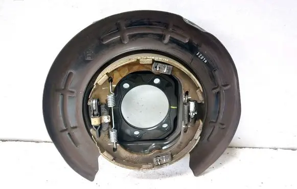 KIA Sportage Rear brake disc plate dust cover 52701D7000