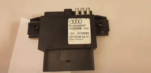 Audi A4 S4 B8 8K Fuel injection pump control unit/module 8K0906093C