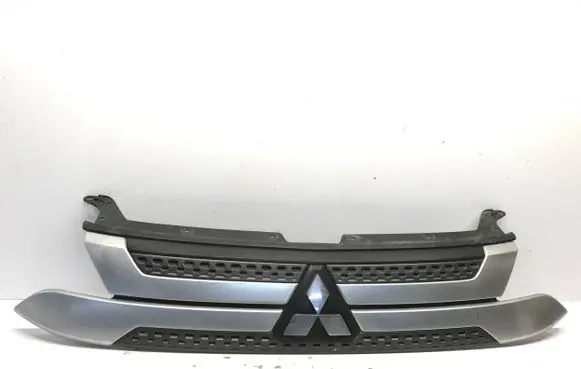 Mitsubishi Outlander Front bumper upper radiator grill 7450B298 7450B299 7450B304
