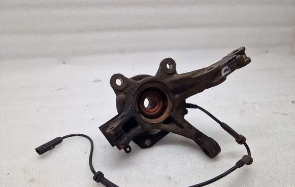 Renault Captur Front wheel hub 