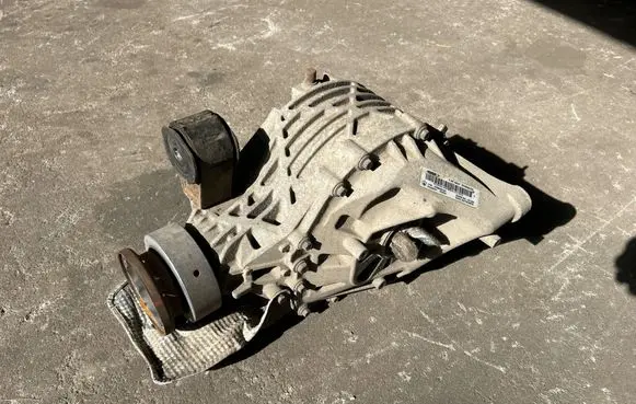 Maserati Ghibli Rear differential 670030134 0670030134024