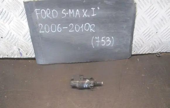 Ford S-MAX Brake pedal sensor switch
