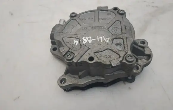 Volkswagen Tiguan Vacuum pump 03L145100