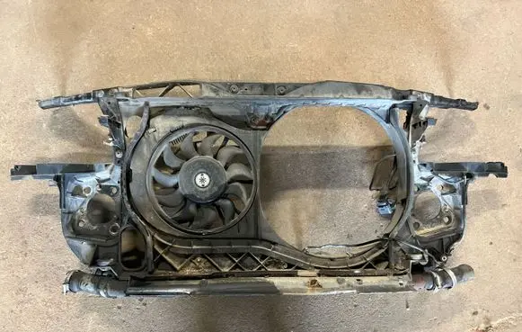 Audi A4 S4 B6 8E 8H Radiator support slam panel 