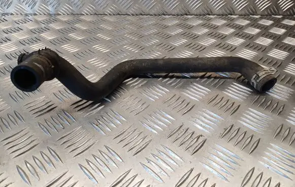 Ford Mondeo MK IV Engine coolant pipe/hose