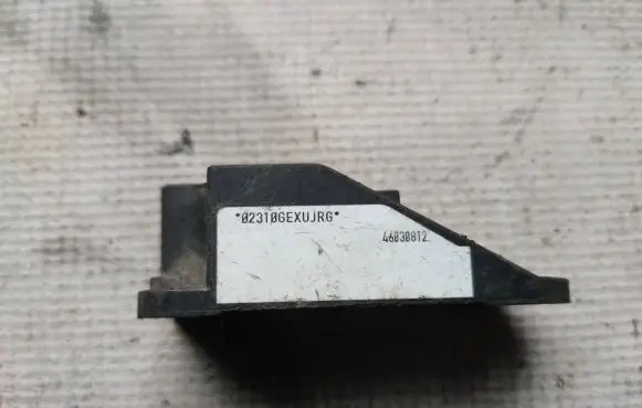 Ford Galaxy Airbag deployment crash/impact sensor 6Q0909606 5WK42895