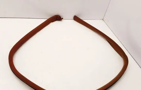 Mercedes-Benz W123 Front door rubber seal