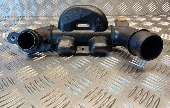 Ford Focus Intercooler hose/pipe 9657083680 9670210780