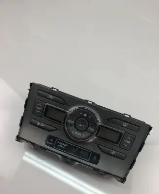Toyota Auris 150 Interior fan control switch 5590002221
