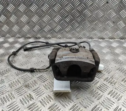 Mercedes-Benz CLS C257 Rear brake caliper A0004237100