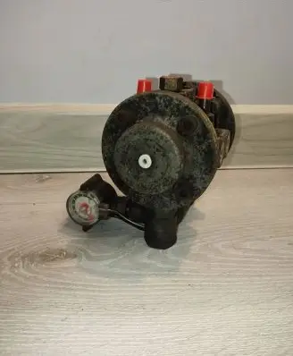Volkswagen Transporter - Caravelle T5 Fuel pressure regulator 110R000090 E010M0016