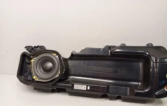 Audi A6 S6 C6 4F Front door speaker 4F0035382A