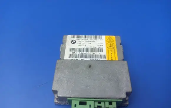BMW 7 E65 E66 Airbag control unit/module 6924555 65776924555 037150059