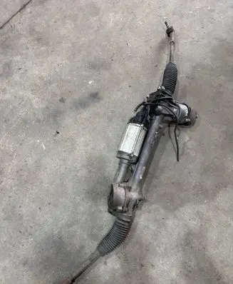 Volkswagen PASSAT B7 Steering rack 3AC423051A 1K0909144P