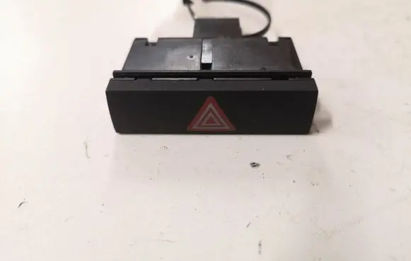 Audi A6 S6 C6 4F Hazard light switch 9751216