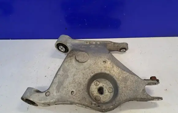 Jaguar XE Rear upper control arm/wishbone GX735B531AE