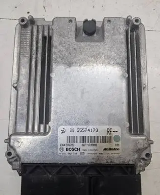 Opel Insignia A Engine control unit/module 55574173 0261S02738 55567953