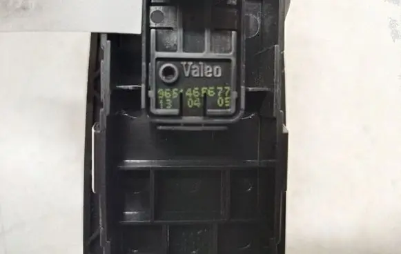 Citroen C4 I Electric window control switch 9654465677